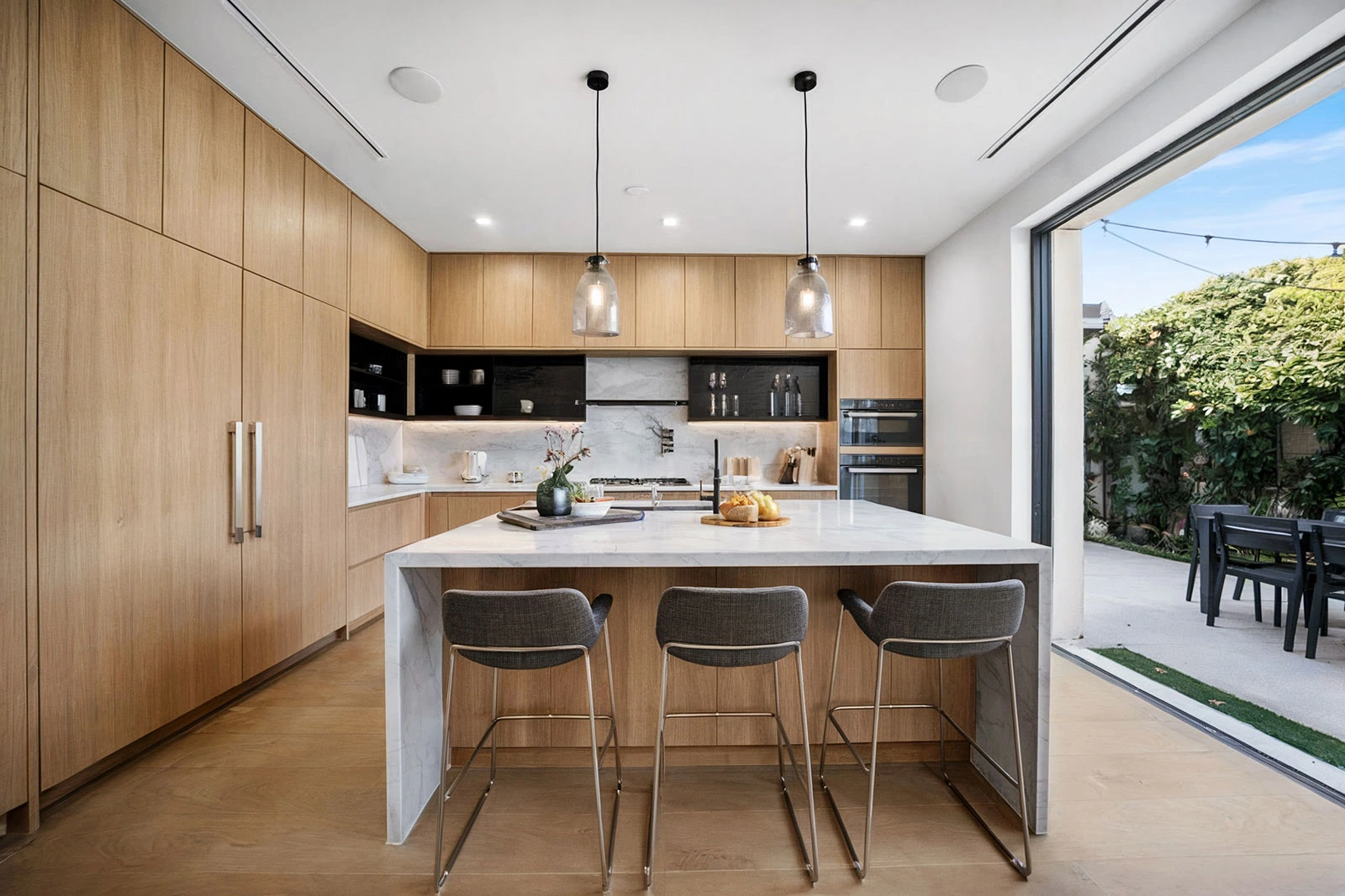 Kitchen Remodeling in Burbank